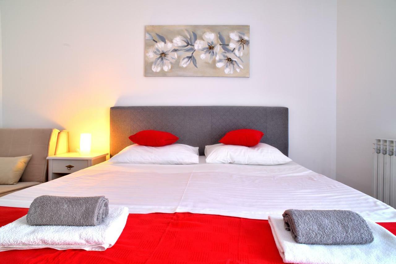 Red Rose Lejlighed Split Eksteriør billede